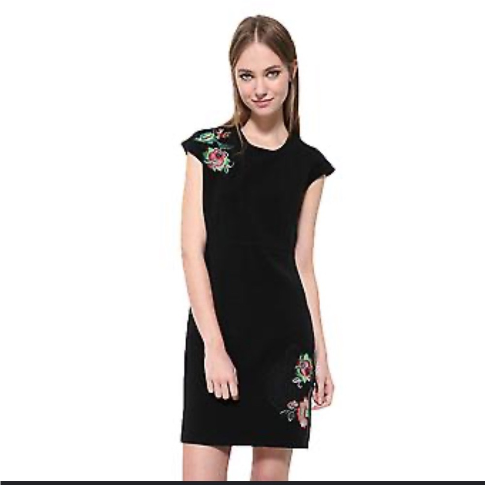 Desigual Black Sheath Mini Dress Floral Embroidered Brendan Cap Sleeve